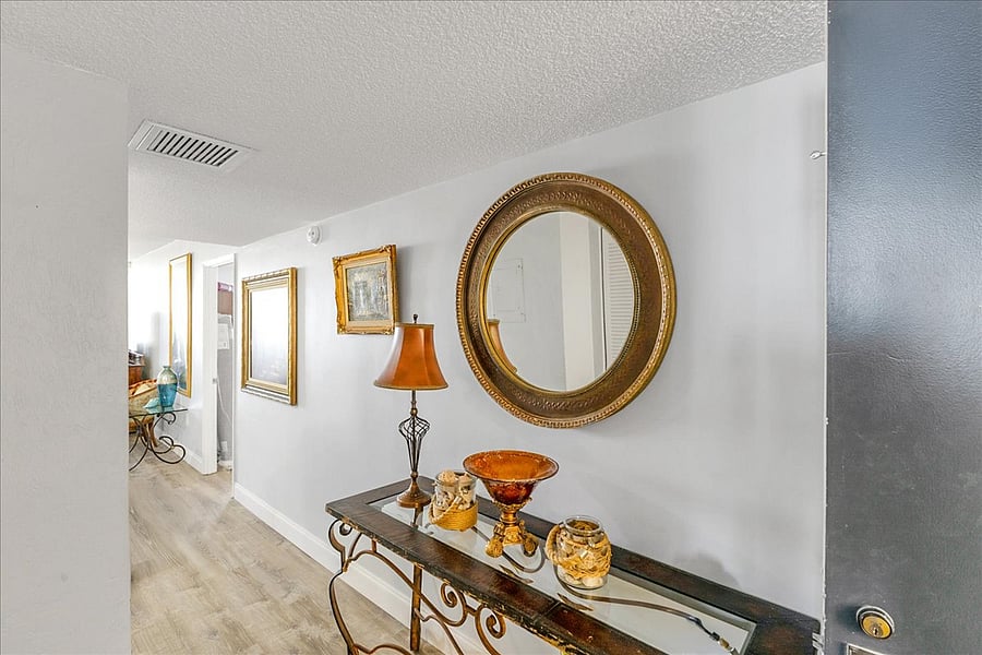 Furnished Finder property 501753_1 photo 4