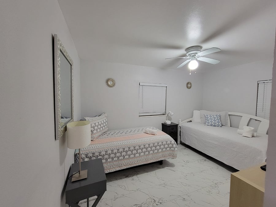 Furnished Finder property 501859_1 photo 17