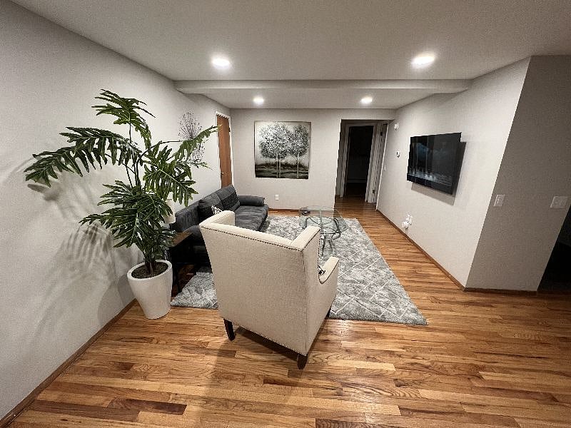 Furnished Finder property 501874_1 photo 8