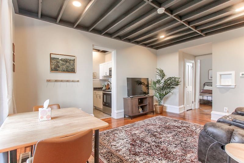 Furnished Finder property 501901_1 photo 9