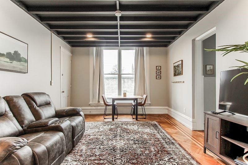 Furnished Finder property 501901_1 photo 18