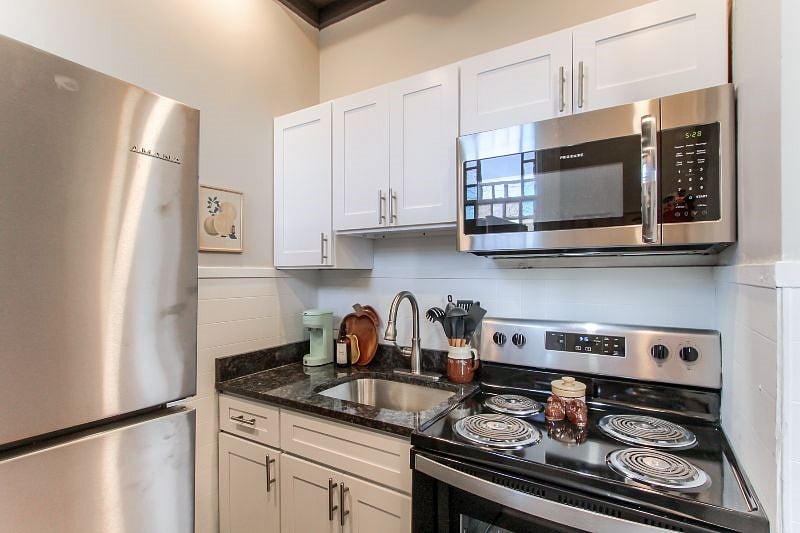 Furnished Finder property 501901_1 photo 25