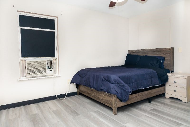 Furnished Finder property 501902_1 photo 12