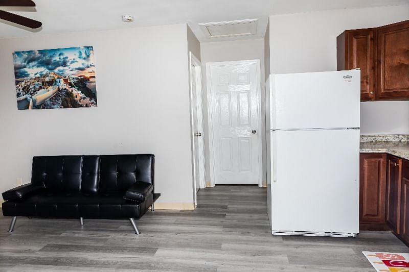 Furnished Finder property 501902_1 photo 11