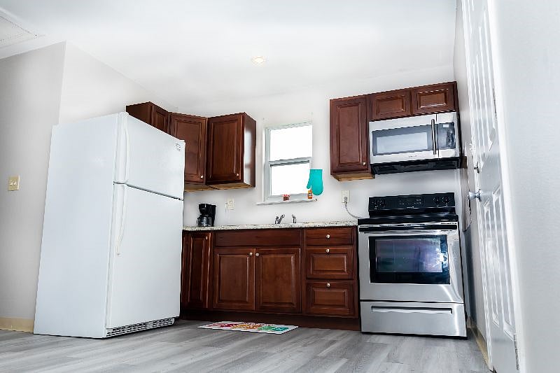Furnished Finder property 501902_1 photo 8