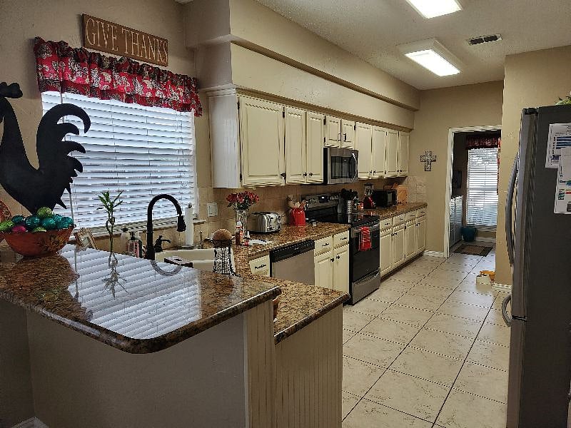 Furnished Finder property 501916_1 photo 5