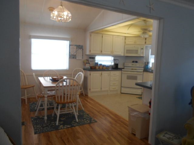 Furnished Finder property 501963_1 photo 10