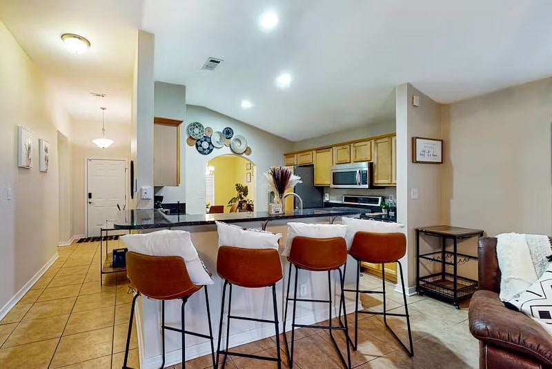 Furnished Finder property 501981_1 photo 5