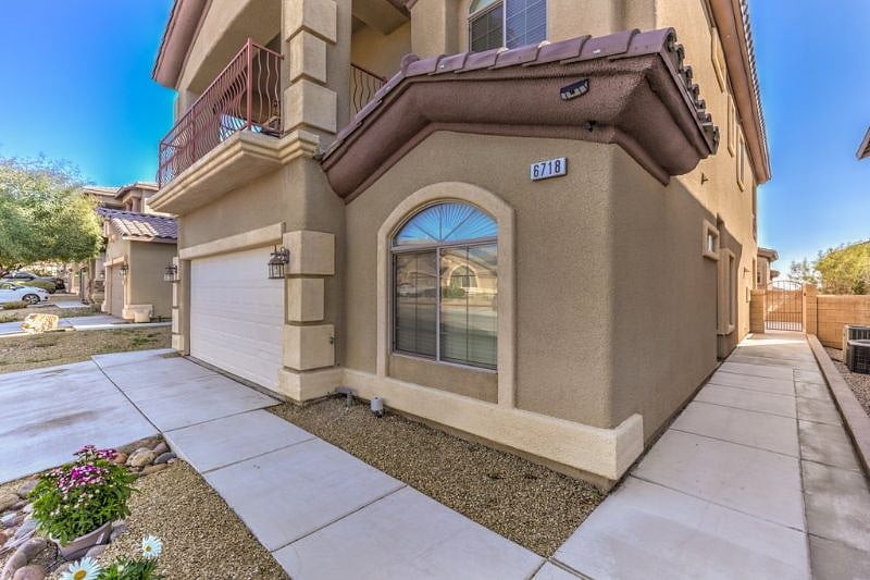 Furnished Finder property 502027_1 photo 3