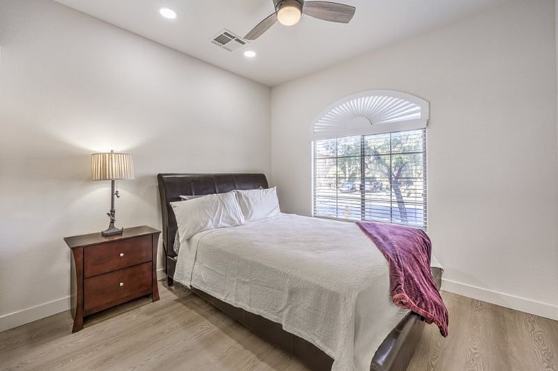 Furnished Finder property 502027_1 photo 17