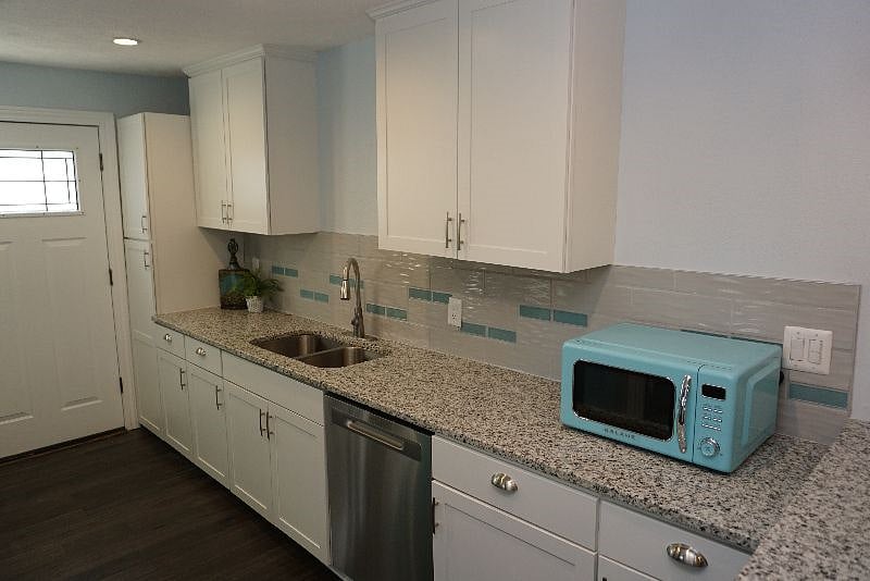 Furnished Finder property 502057_1 photo 9
