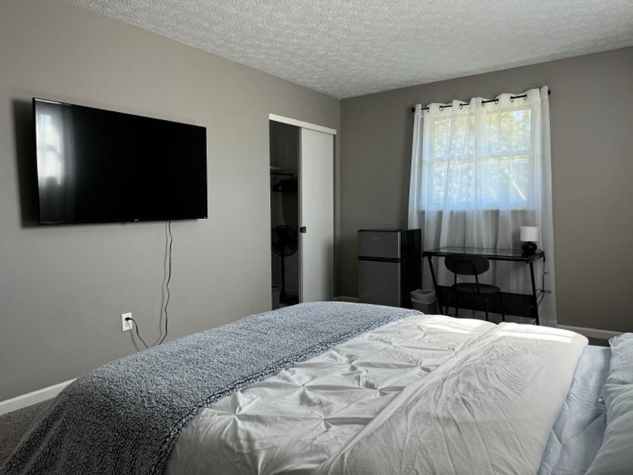 Furnished Finder property 502112_3 photo 5