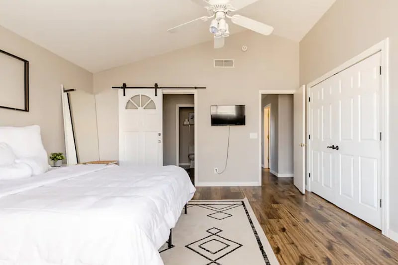 Furnished Finder property 502219_1 photo 17