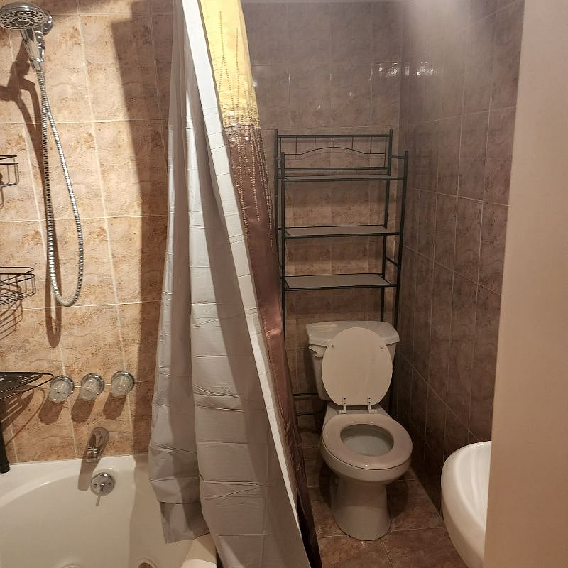 Shared Bathroom with Brother and Sister Room