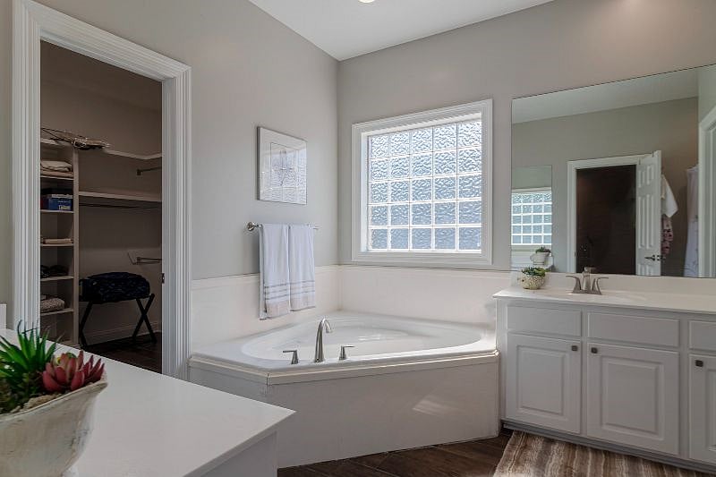 Furnished Finder property 502268_1 photo 12