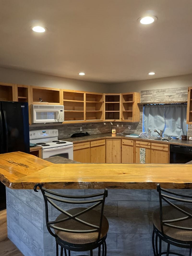 Furnished Finder property 502354_1 photo 4