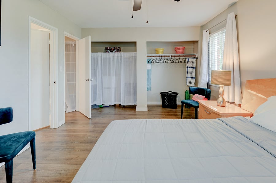 Furnished Finder property 502356_3 photo 18
