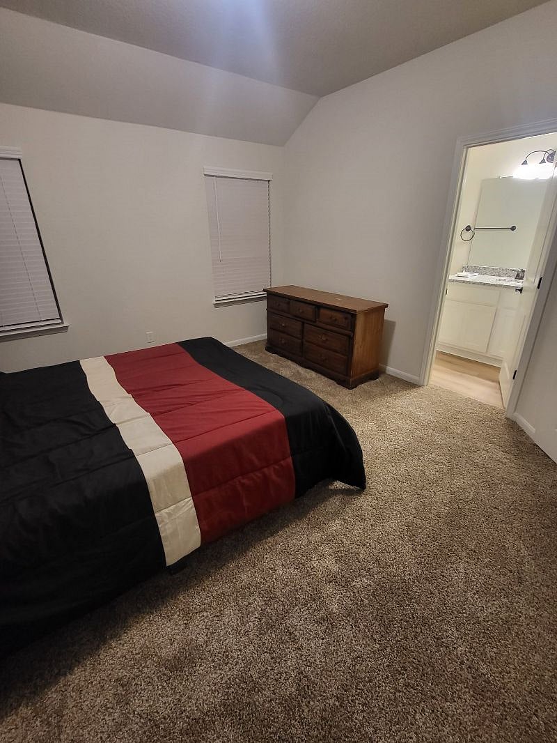 Furnished Finder property 502361_1 photo 11