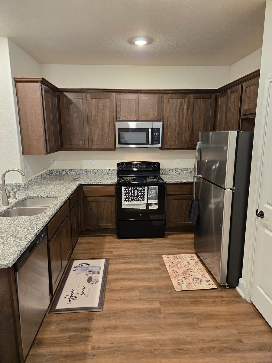 Furnished Finder property 502361_1 photo 30
