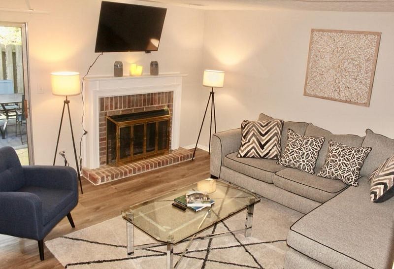 Furnished Finder property 502408_1 photo 4