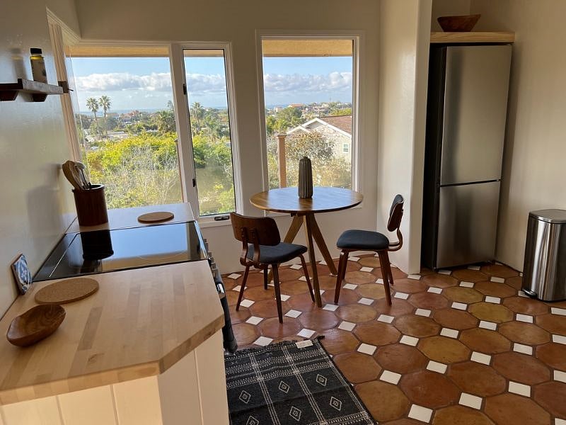 Furnished Finder property 502450_1 photo 17