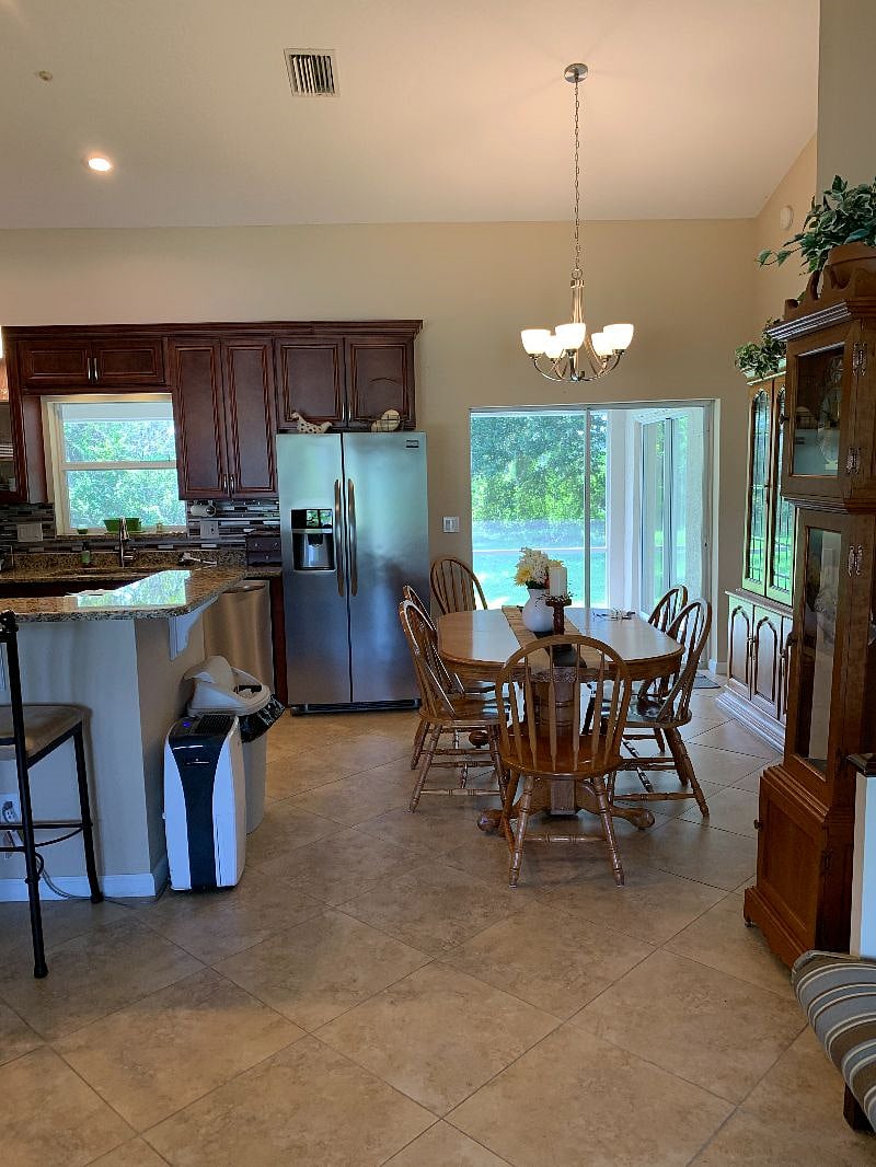 Furnished Finder property 502533_1 photo 5