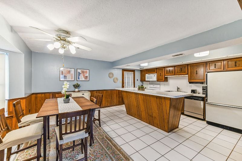 Furnished Finder property 502557_1 photo 16