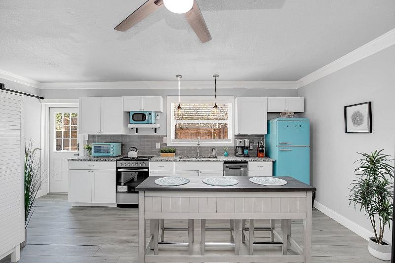 Furnished Finder property 502577_1 photo 4