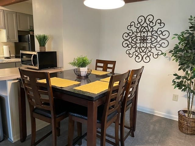 Furnished Finder property 502695_1 photo 5