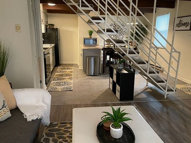 Furnished Finder property 502695_1 photo 9