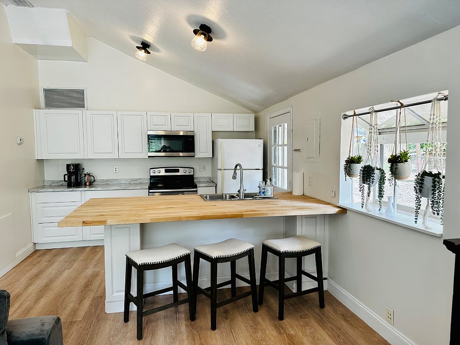 Furnished Finder property 502719_1 photo 5