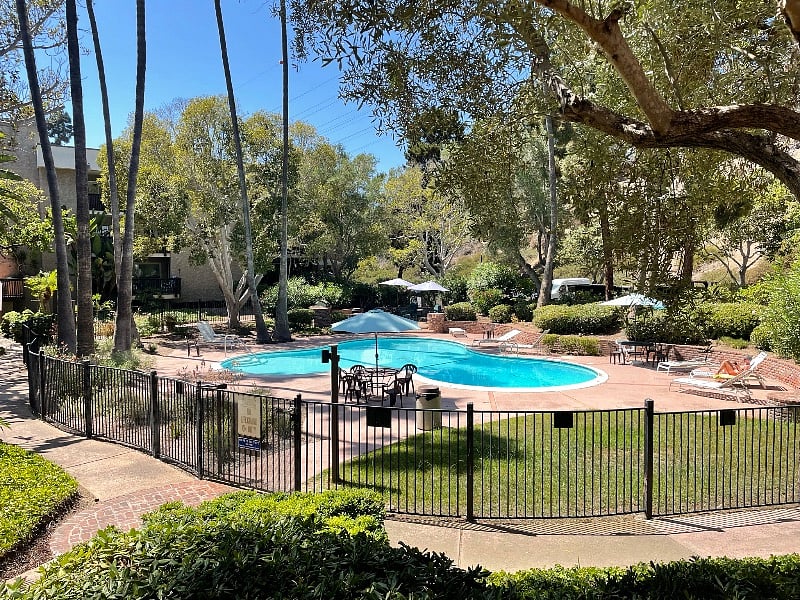 Furnished Finder property 502743_1 photo 22