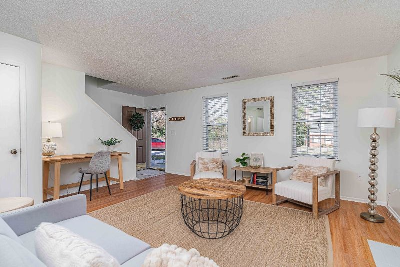 Furnished Finder property 502759_1 photo 5