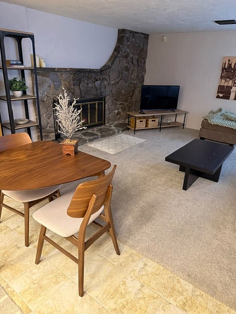 Furnished Finder property 502771_1 photo 33