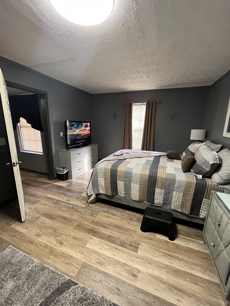 Furnished Finder property 502774_1 photo 3