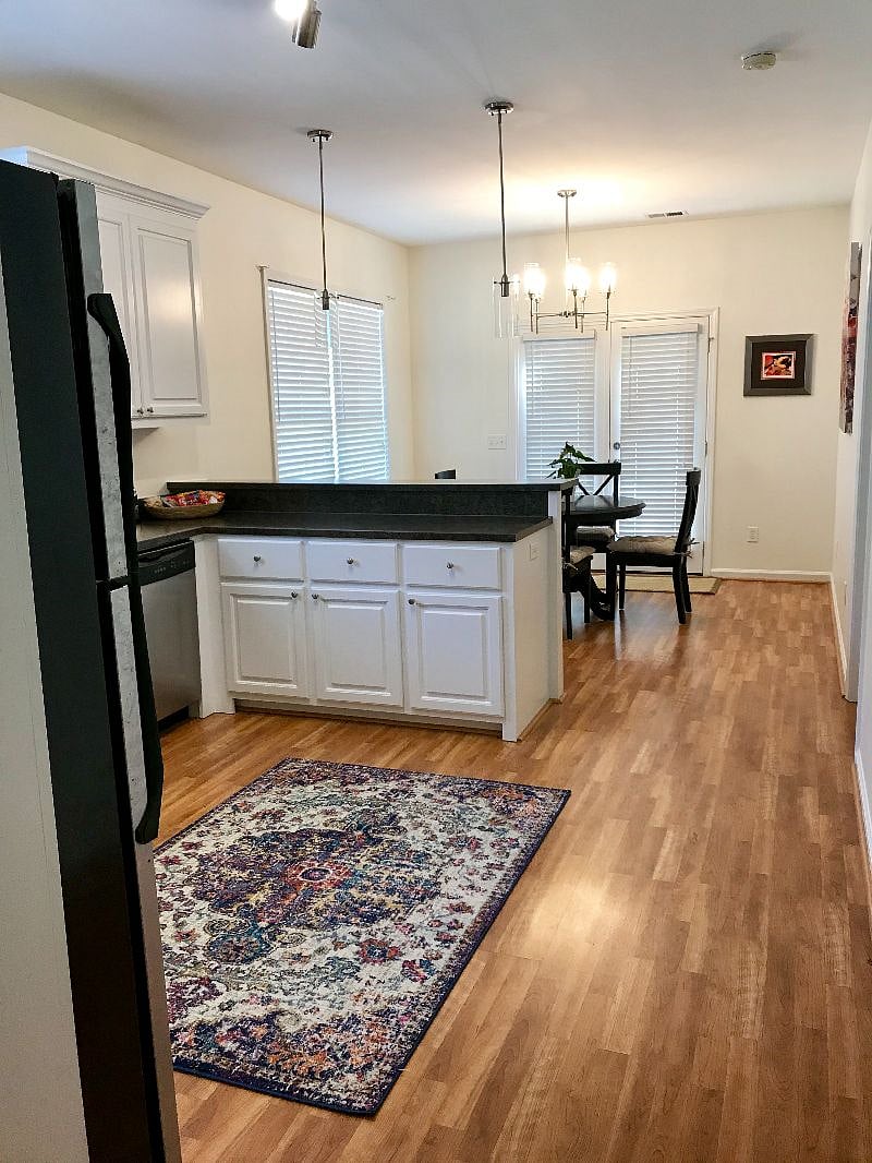 Furnished Finder property 502789_1 photo 4
