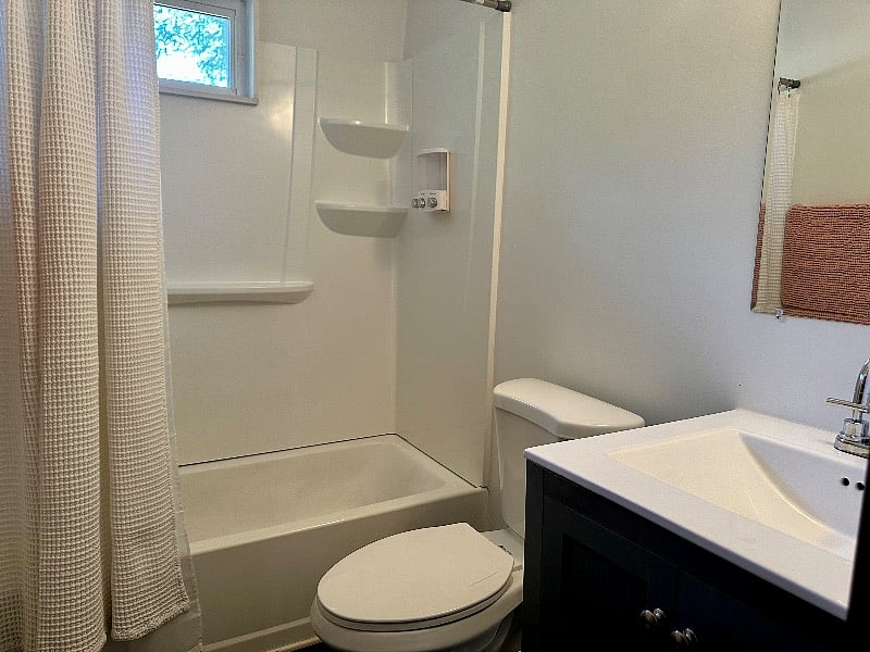 Full bath on second floor with tub/shower combo