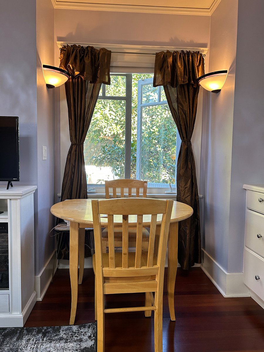 Furnished Finder property 502848_1 photo 8
