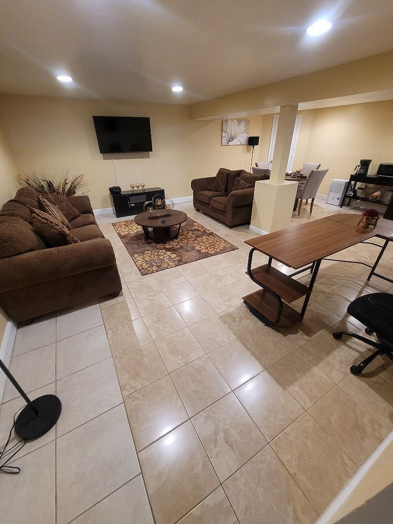 Furnished Finder property 502899_1 photo 5