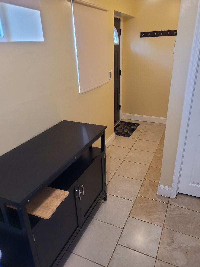 Furnished Finder property 502899_1 photo 12