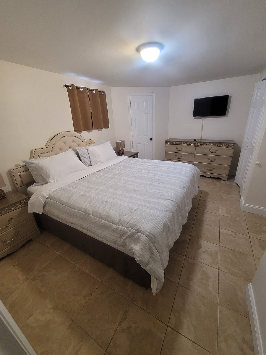 Furnished Finder property 502899_1 photo 17