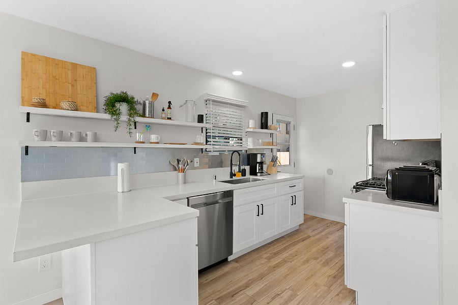 Furnished Finder property 502928_1 photo 17