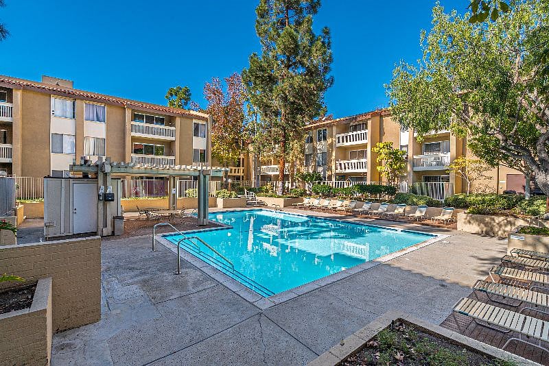 Furnished Finder property 502933_1 photo 26