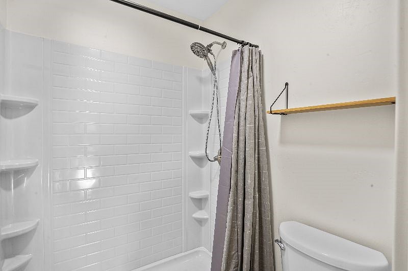 Furnished Finder property 502933_1 photo 8