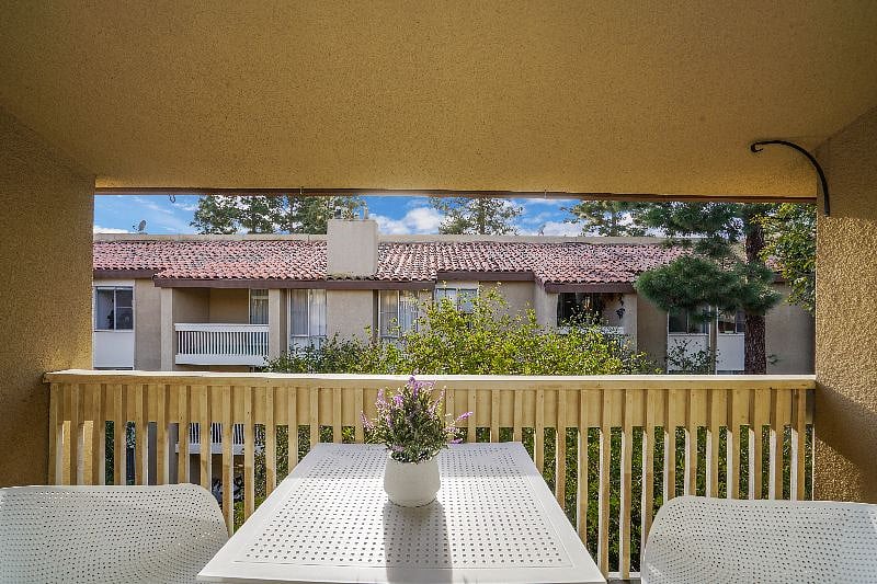 Furnished Finder property 502933_1 photo 21