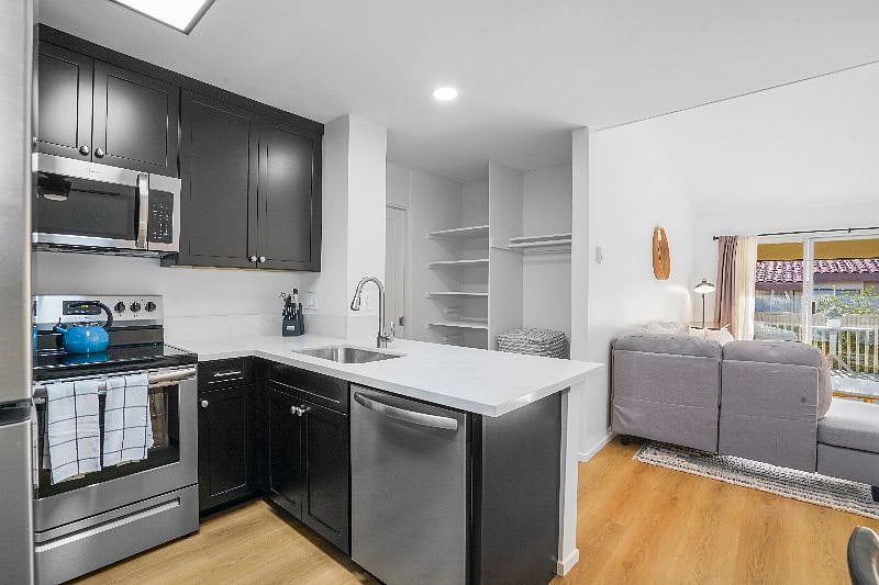 Furnished Finder property 502933_1 photo 20