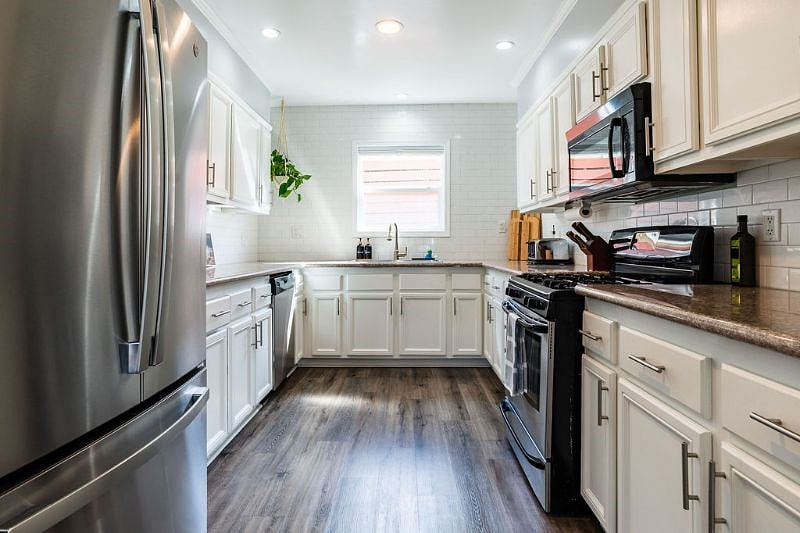 Furnished Finder property 502963_1 photo 7