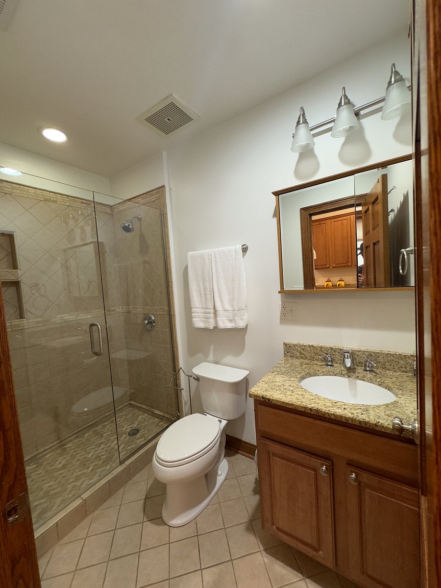 Full bath #1