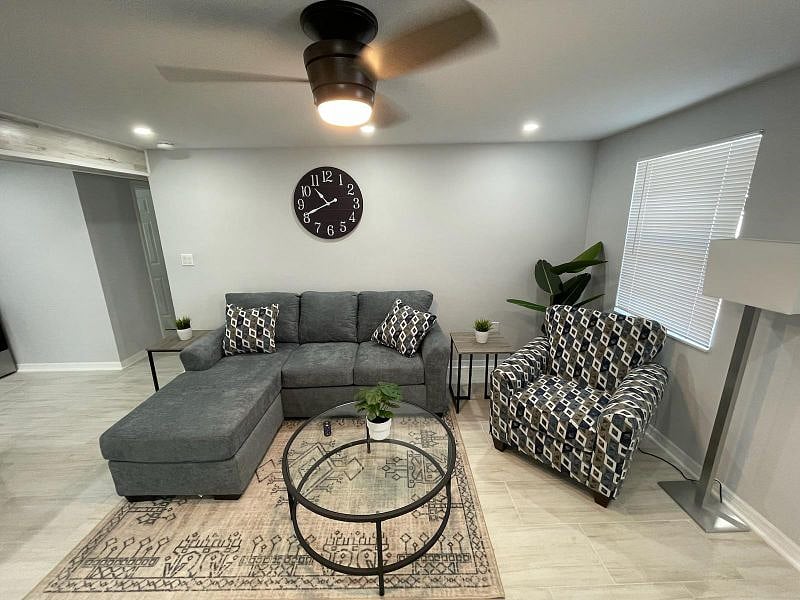 Furnished Finder property 503147_1 photo 1