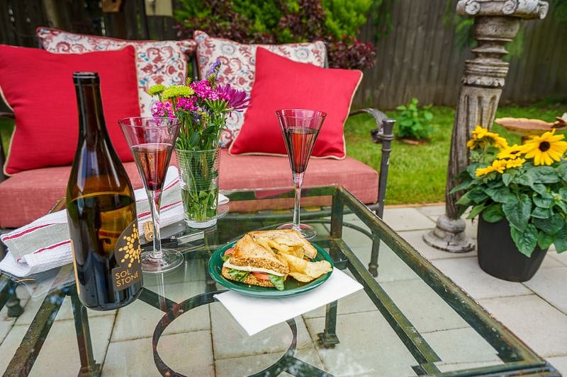 Outdoor sitting area